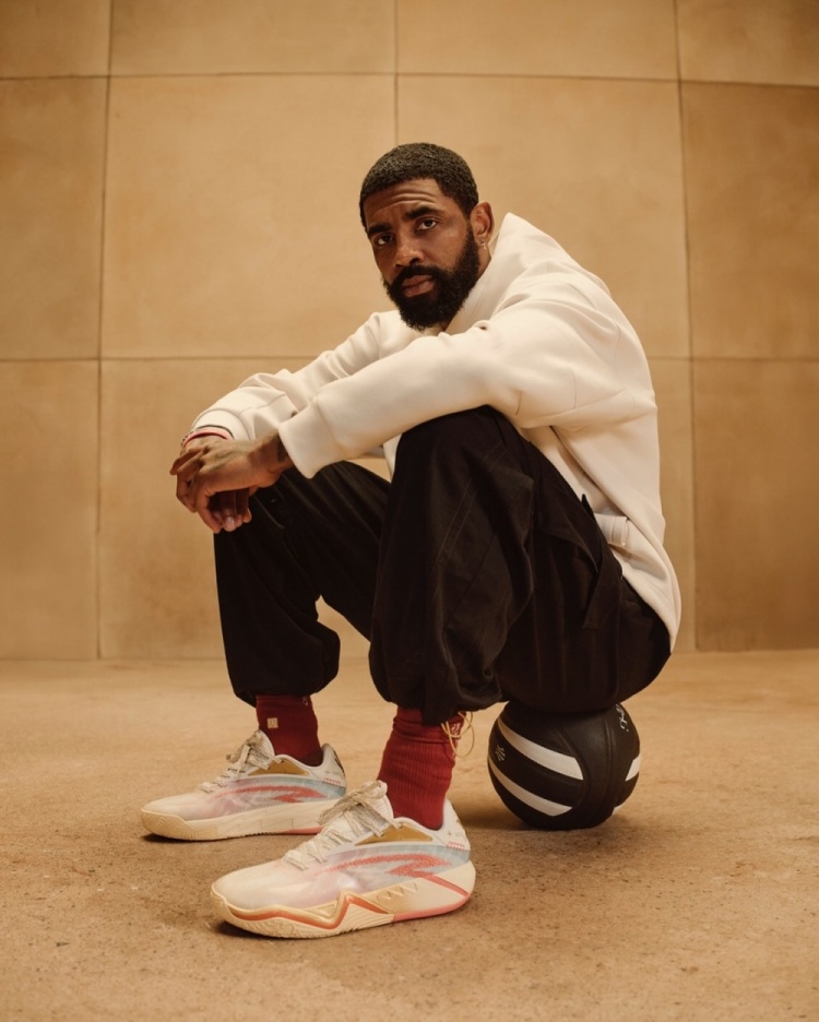 华体会体育登录-欧文新一代签名鞋KAI 3正式亮相！首发为马年主题配色！